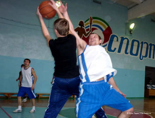 Баскетбол в Усть-Тарке