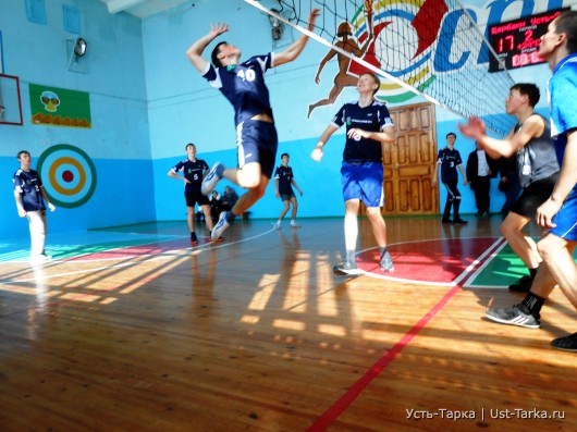 Первенство района по волейболу среди школьников